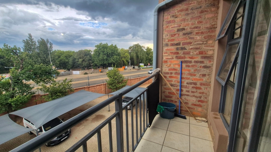 2 Bedroom Property for Sale in Van Der Hoff Park North West